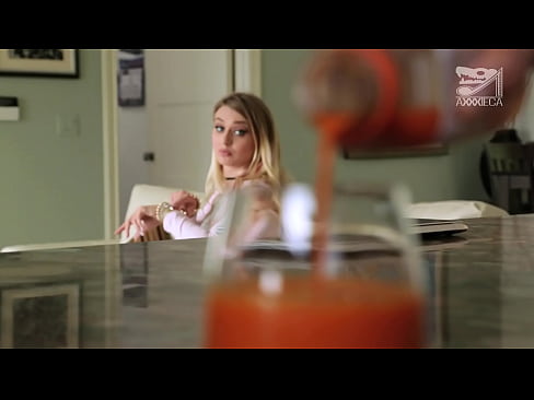 ❤️ 大山雀和緊貓的辣妹從失敗者那裡得到公雞，但非常努力 硬色情 在色情 zh-tw.pinkporno.ru ️❤